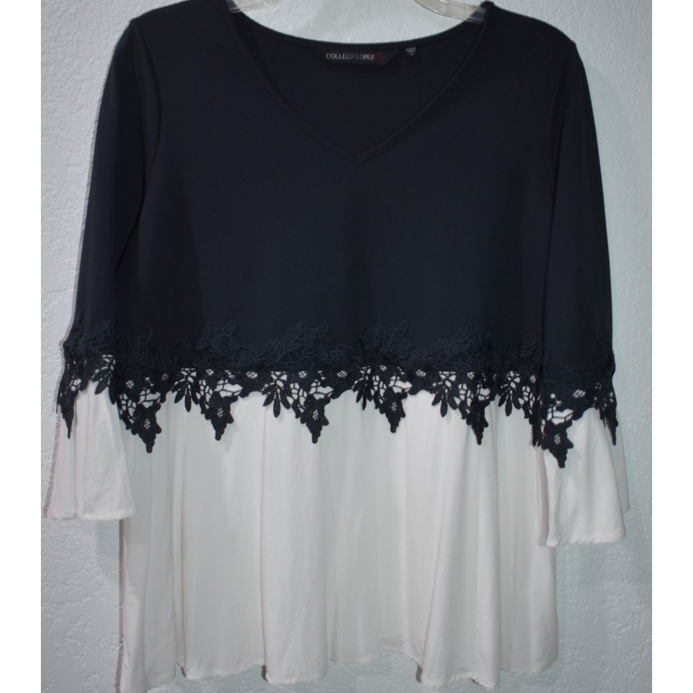 Colleen Lopez 1X Top Boho Romantic Bell Lace Sleeves Comfortable Stretch